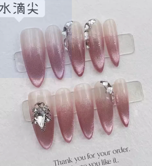 Pure handmade wearable nails 2024 new guava crushed ice pink cat's eye gradient diamond whitening almond nail stickers